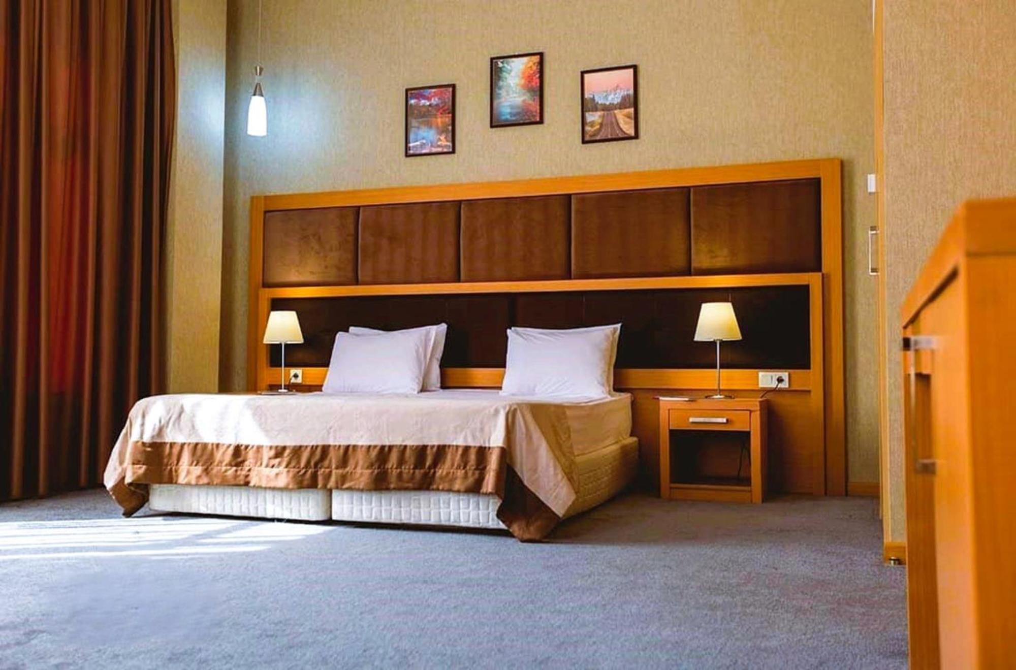 Gm City Hotel Bakú Habitación foto